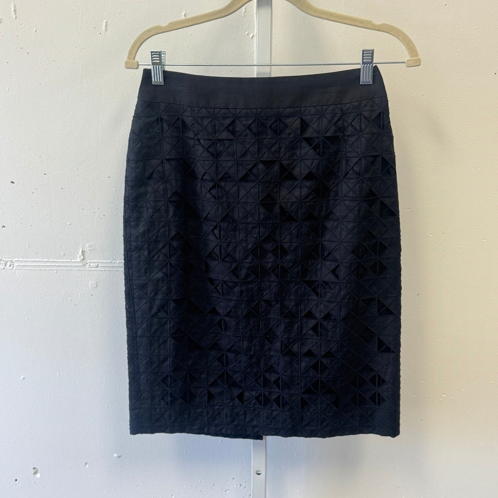 Classiques Entier Black Ramie Geometric Laser Cut Pencil Skirt Size 4 CL252349‎